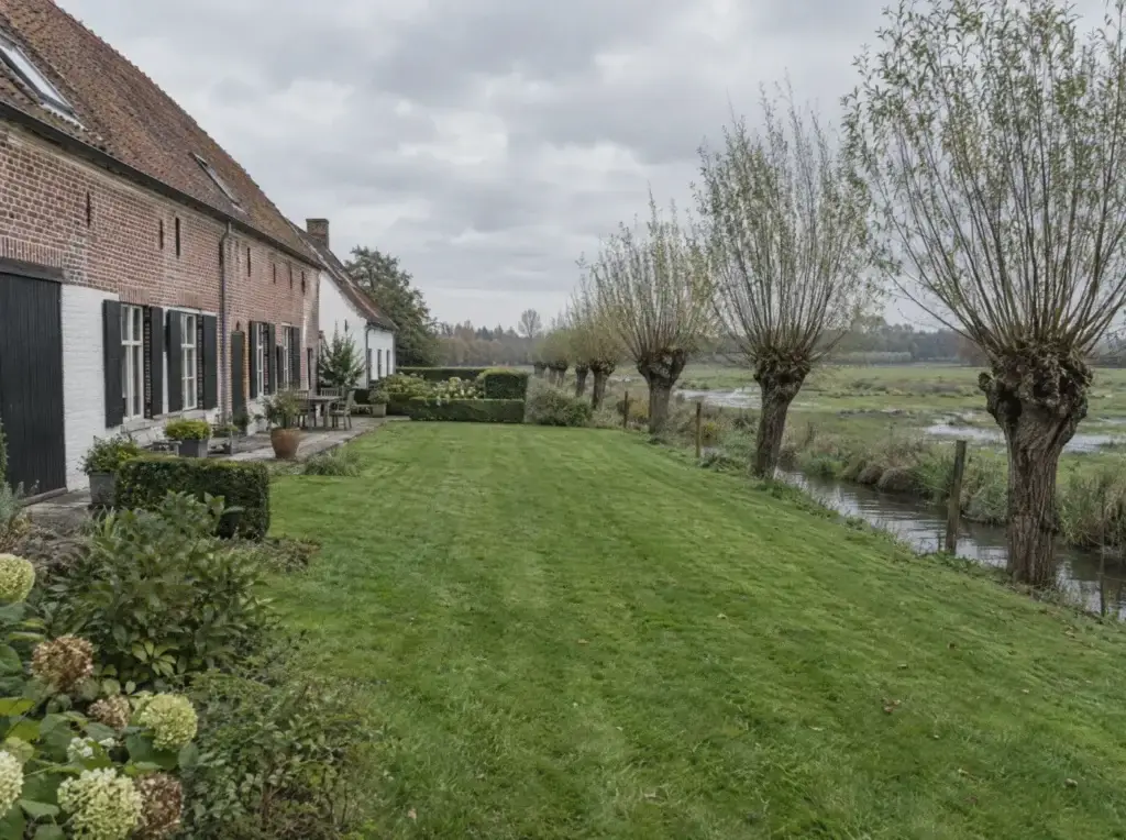 Verzorgde tuin in de Kempen – sfeerbeeld voor Retie